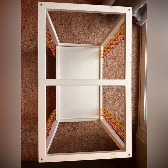 American Girl Doll Julie’s Classic Retired 70's Groovy Canopy Bed, Bedding & PJs - Picture 3 of 10